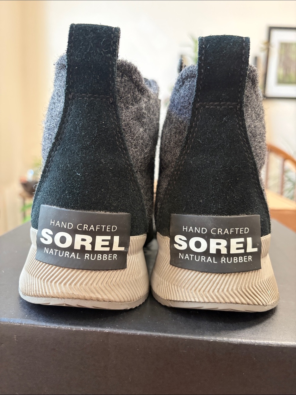 Sorel Women’s size 7/38 Black & Gray Waterproof Snow Boots